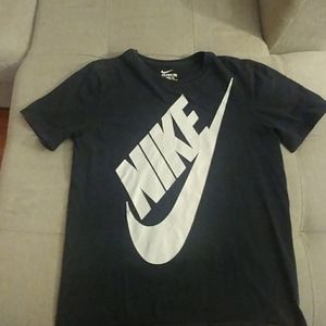 Nike Shirt